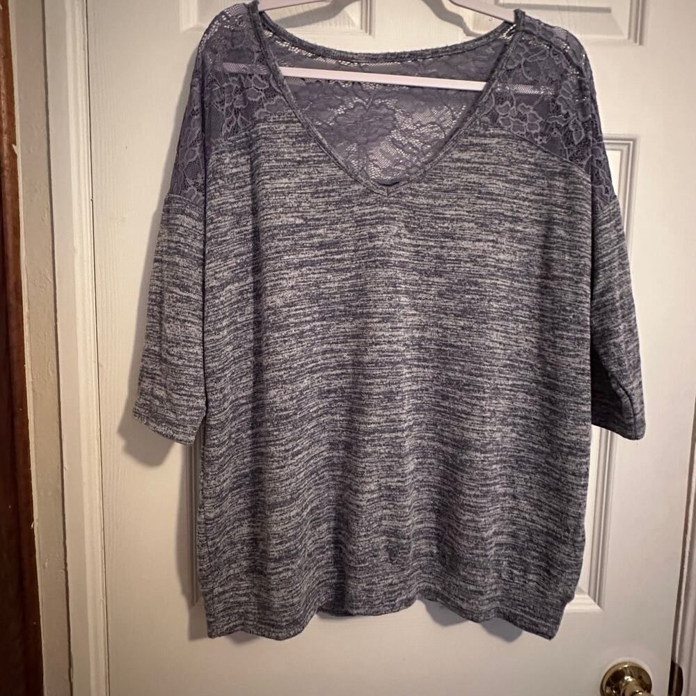 Torrid Blue Relaxed Fit Super Soft V neck 3/4 Lace Yoke Colman Top Size 0 (L-12)